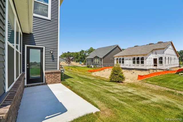 4048 Nottingham Circle, Clarkston, MI 48346