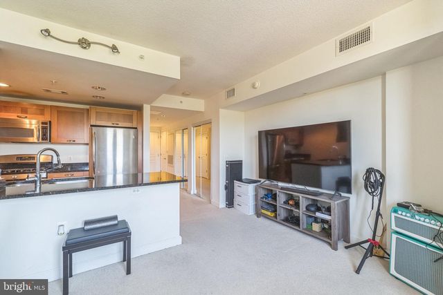 2451 MIDTOWN AVE #1118, Alexandria, VA 22303