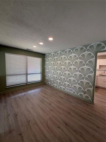 504 Plymouth Lane, Alpharetta, GA 30009