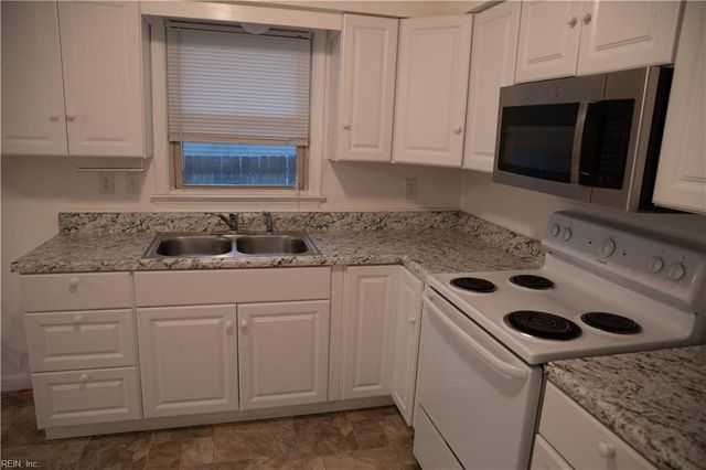 3325 Marne AVE, Norfolk, VA 23509