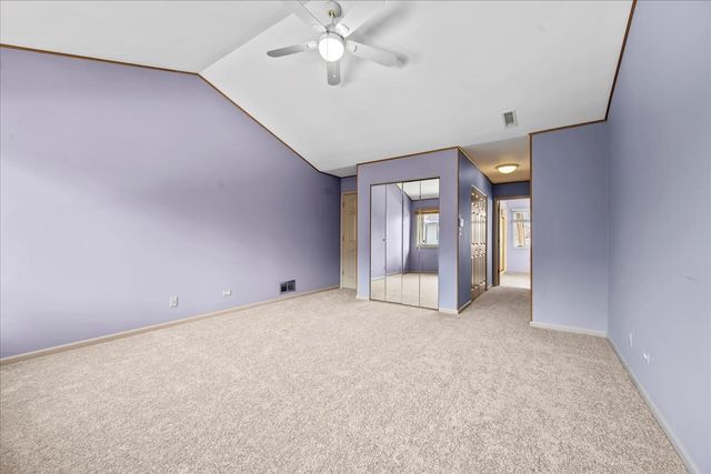 1709 KOEHLING Road, Northbrook, IL 60062