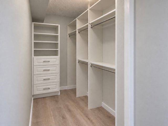 6 Beals Cove Rd G, Hingham, MA 02043