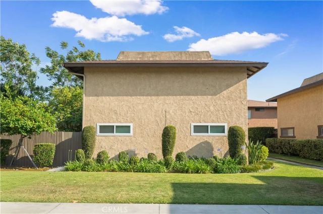 5422 McCulloch Avenue B, Temple City, CA 91780