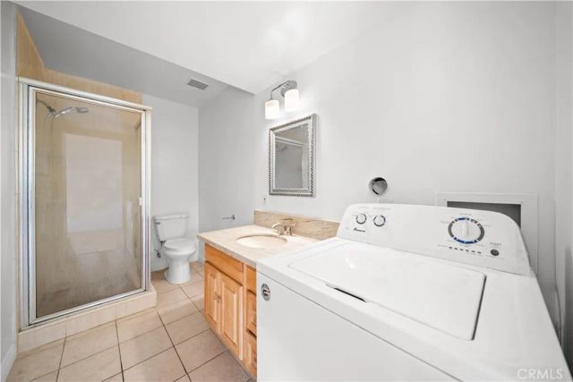 5422 McCulloch Avenue B, Temple City, CA 91780