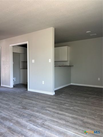 222 N Mary Jo Drive, Harker Heights, TX 76548