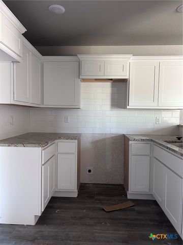 222 N Mary Jo Drive, Harker Heights, TX 76548