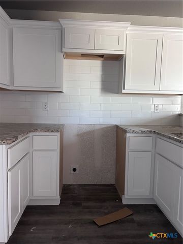 222 N Mary Jo Drive, Harker Heights, TX 76548