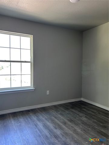 222 N Mary Jo Drive, Harker Heights, TX 76548