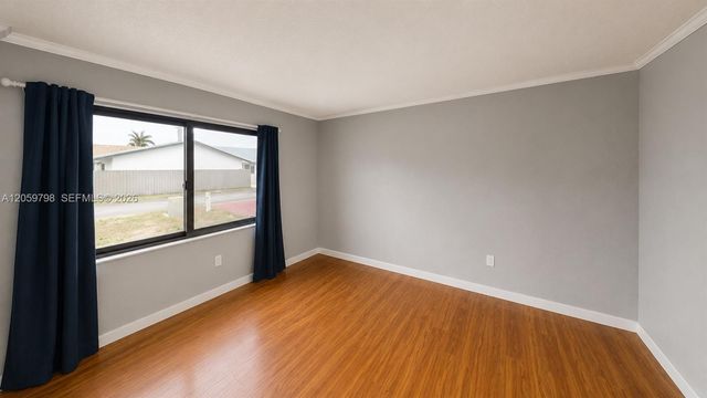 1000 SW 136th Pl, Miami, FL 33184