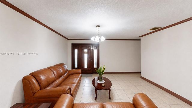 1000 SW 136th Pl, Miami, FL 33184