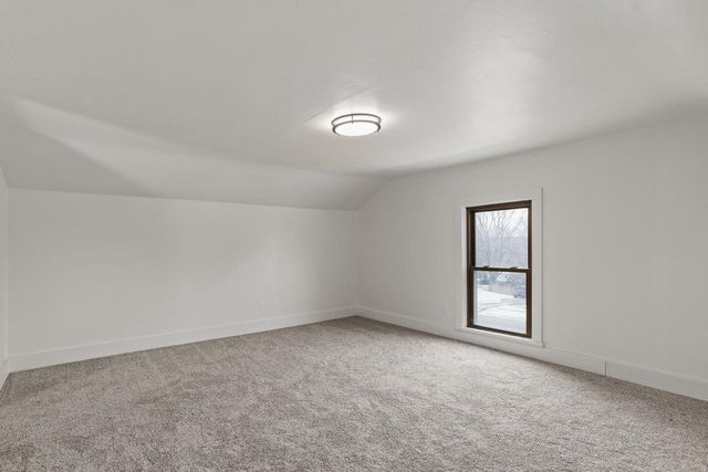 1104 W Fulton Street, Edgerton, WI 53534