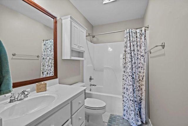 335 Valleyhigh Drive, Inman, SC 29349