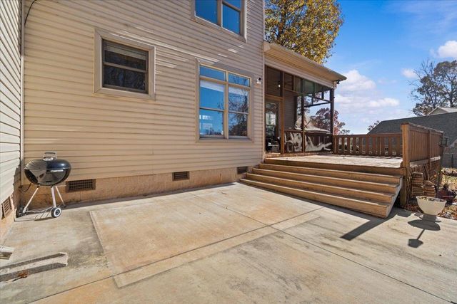 335 Valleyhigh Drive, Inman, SC 29349