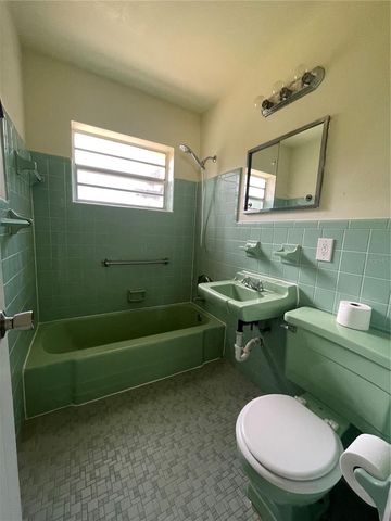 1324 WHITEWOOD DRIVE, Deltona, FL 32725