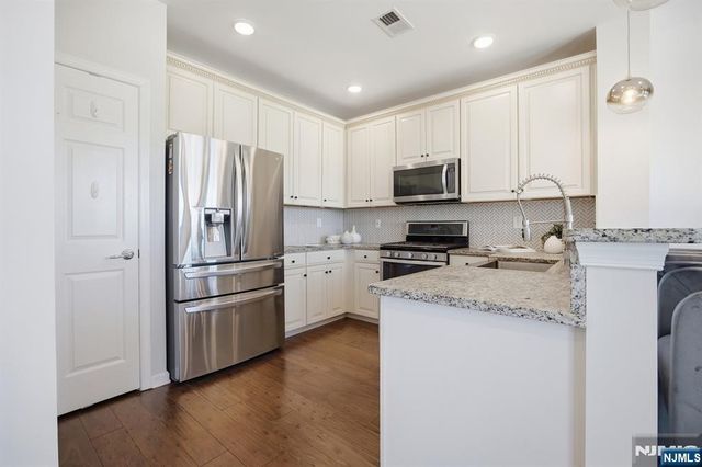 103 Wesmont Drive, Wood Ridge, NJ 07075
