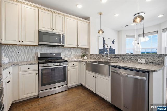 103 Wesmont Drive, Wood Ridge, NJ 07075