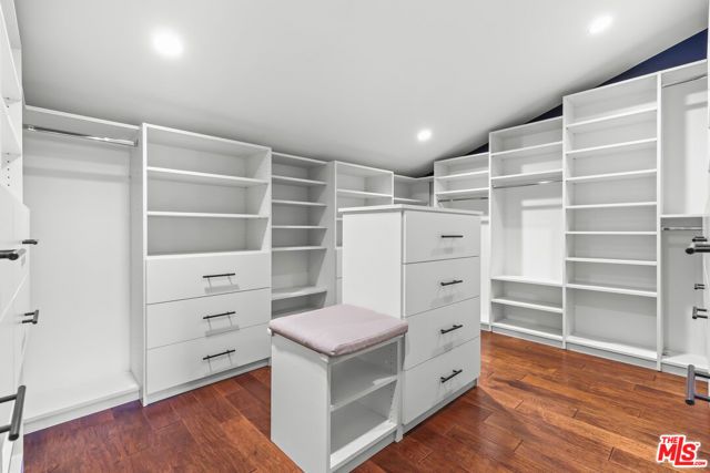 4744 Haskell Avenue, Encino (los Angeles), CA 91436