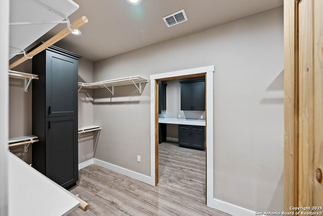 502 Sumack Dr W, Kerrville, TX 78028