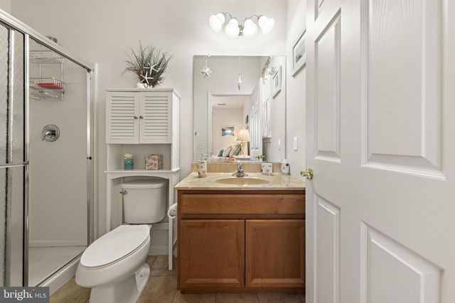 36 CLARENCE DR, Manahawkin, NJ 08050