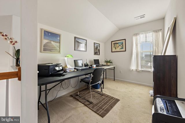 36 CLARENCE DR, Manahawkin, NJ 08050