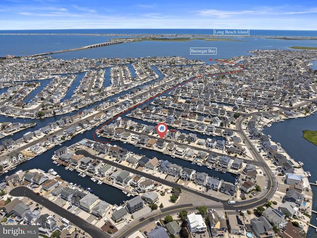 36 CLARENCE DR, Manahawkin, NJ 08050
