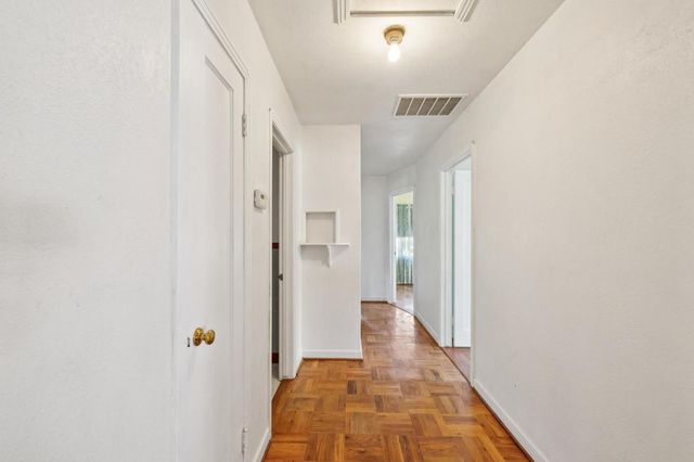 986 Bryant, Sunnyvale, CA 94087