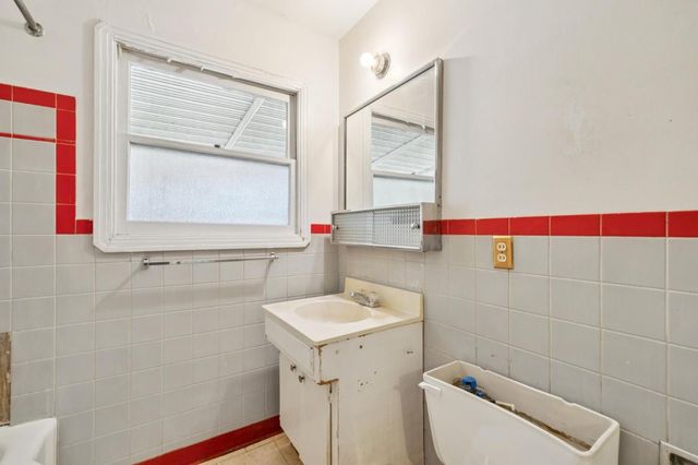 986 Bryant, Sunnyvale, CA 94087