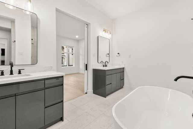 4309 Floyd Street B, Houston, TX 77007