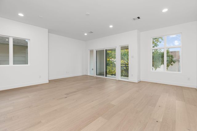 4309 Floyd Street B, Houston, TX 77007