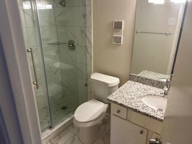 8427 Hearth Drive 34, Houston, TX 77054