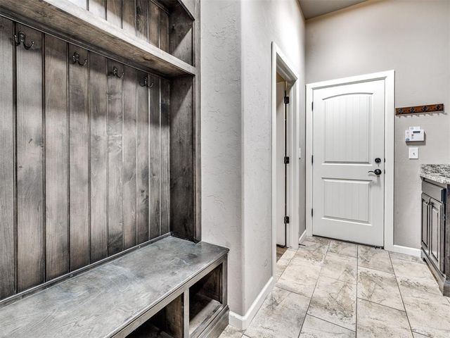 10825 NW 34th Street, Yukon, OK 73099