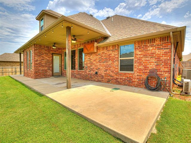 10825 NW 34th Street, Yukon, OK 73099