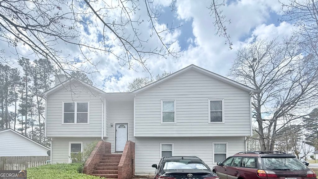 2061 Marshes Glenn Drive, Norcross, GA 30071