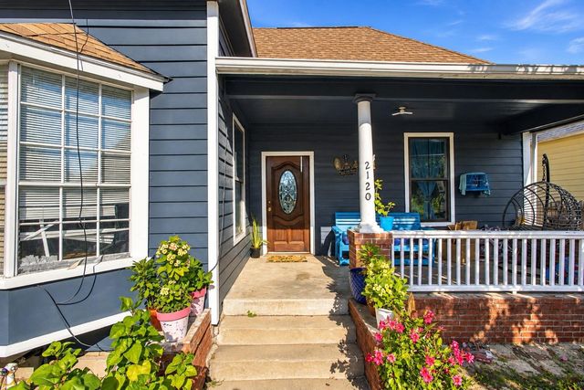 2120 Everett Street, Houston, TX 77009