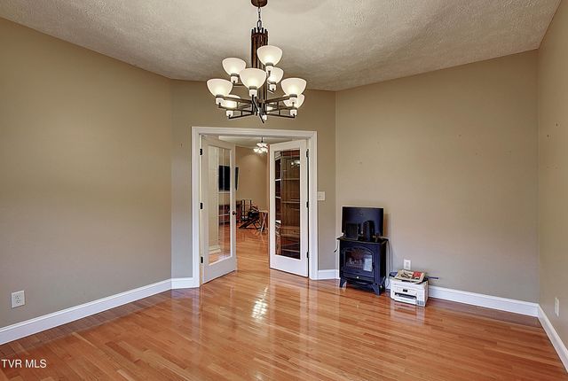 295 Sunrise Drive, Elizabethton, TN 37643