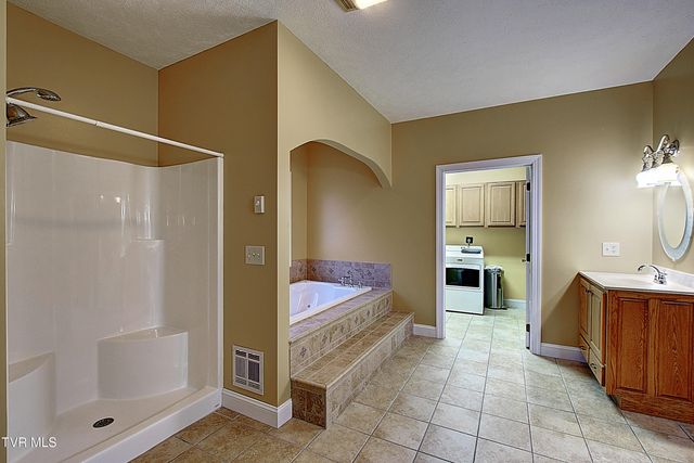 295 Sunrise Drive, Elizabethton, TN 37643