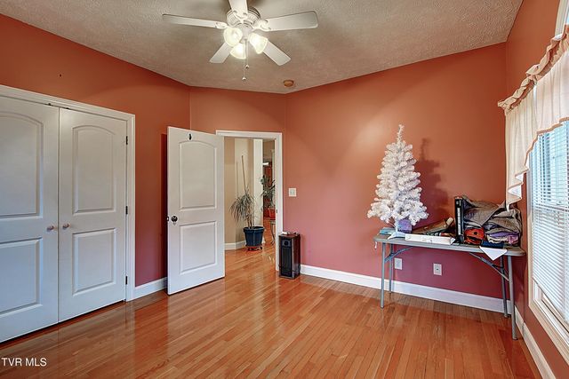 295 Sunrise Drive, Elizabethton, TN 37643