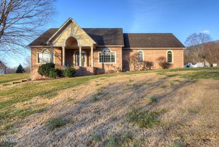 295 Sunrise Drive, Elizabethton, TN 37643