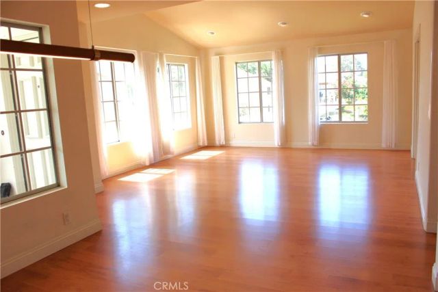 111 Greenfield, Irvine, CA 92614