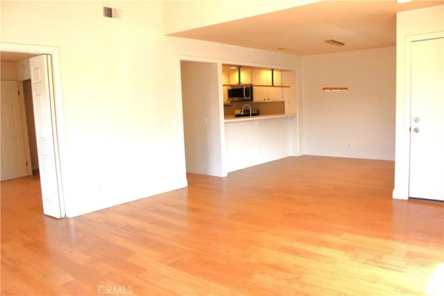 111 Greenfield, Irvine, CA 92614
