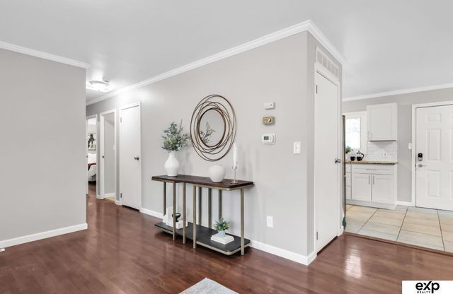 1506 N 76 Street, Omaha, NE 68114