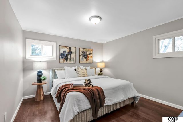 1506 N 76 Street, Omaha, NE 68114