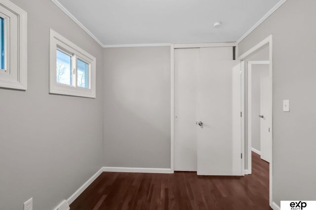 1506 N 76 Street, Omaha, NE 68114