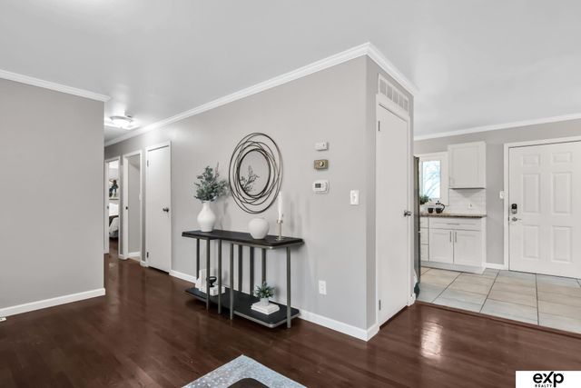 1506 N 76 Street, Omaha, NE 68114