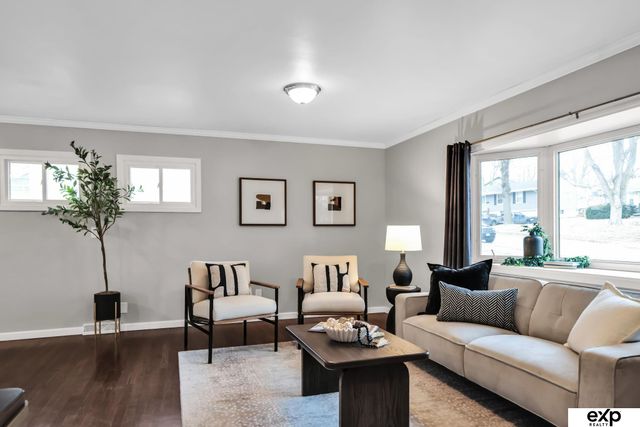 1506 N 76 Street, Omaha, NE 68114