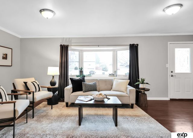 1506 N 76 Street, Omaha, NE 68114