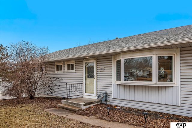 1506 N 76 Street, Omaha, NE 68114