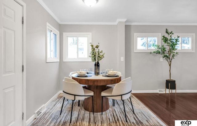 1506 N 76 Street, Omaha, NE 68114