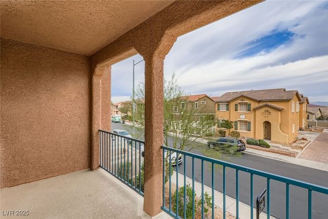 955 Wembly Hills Place, Henderson, NV 89011
