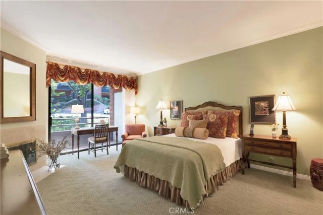 4727 Park Encino Lane 230, Encino, CA 91436